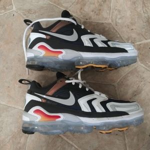 Nike Air Vapor Size 9.5 the Newest